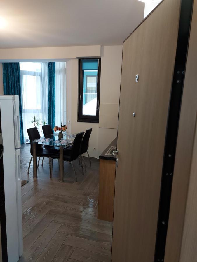 Holiday Apartment Mamaia Nord Нэводари Экстерьер фото
